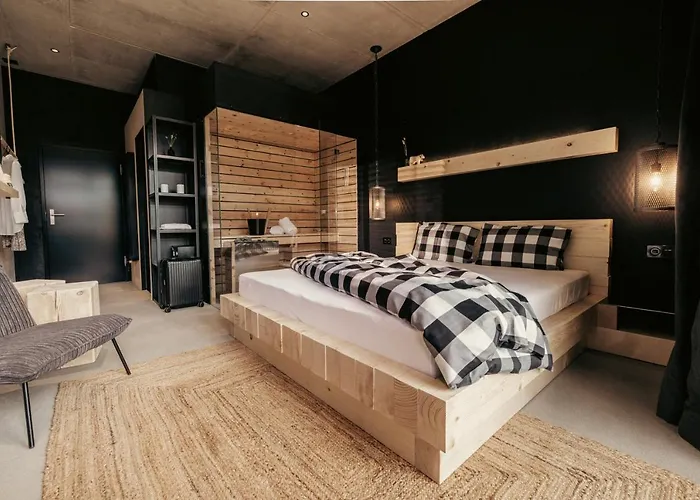 Bretterhotel Hofstetten bei Brienz