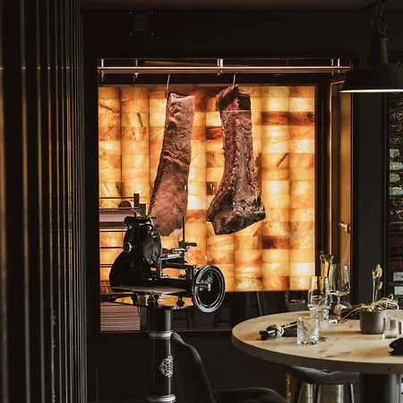 Bretterhotel Hofstetten bei Brienz